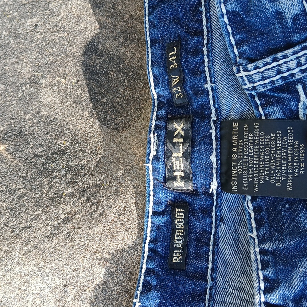 Jeans - Picture 3 of 3